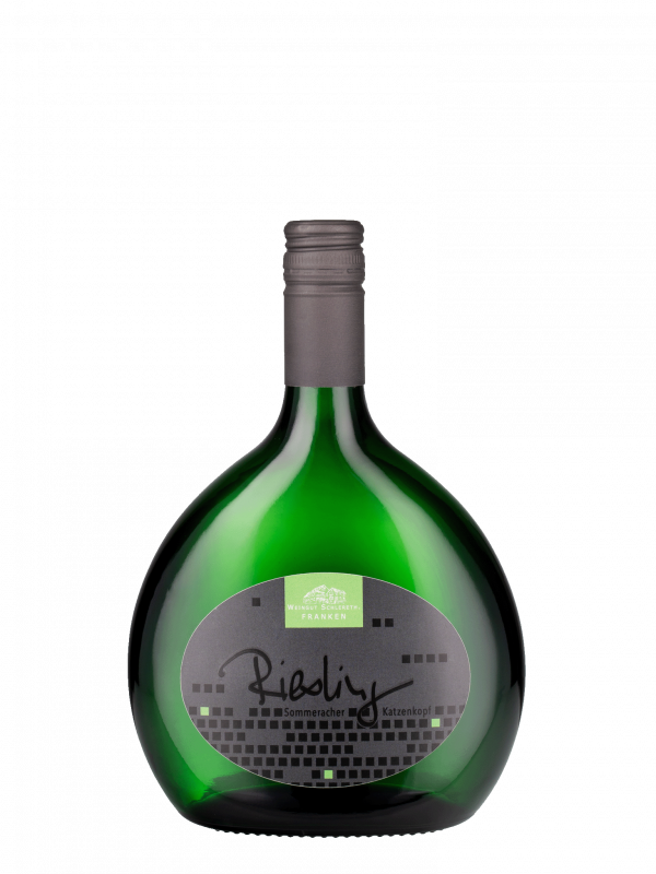 8bit-schlereth-bocksbeutel-riesling